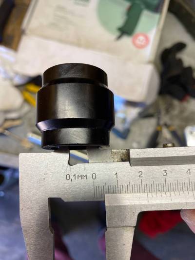 front_spacer_1.jpg